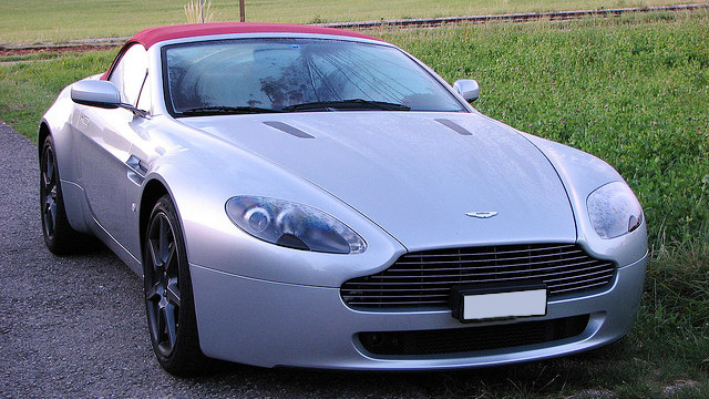 Aston Martin Service and Repair | Robert's Collision & Repair