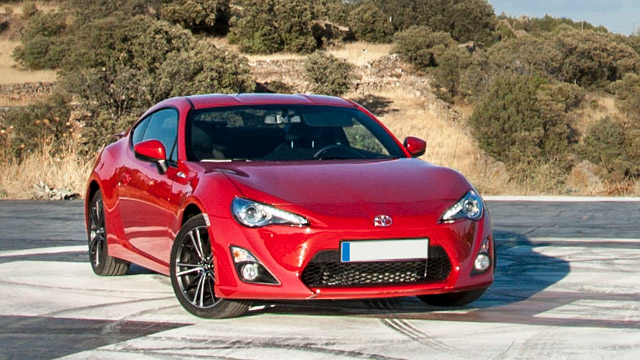 Monterey Toyota Auto Body Repair | Robert's Collision & Repair